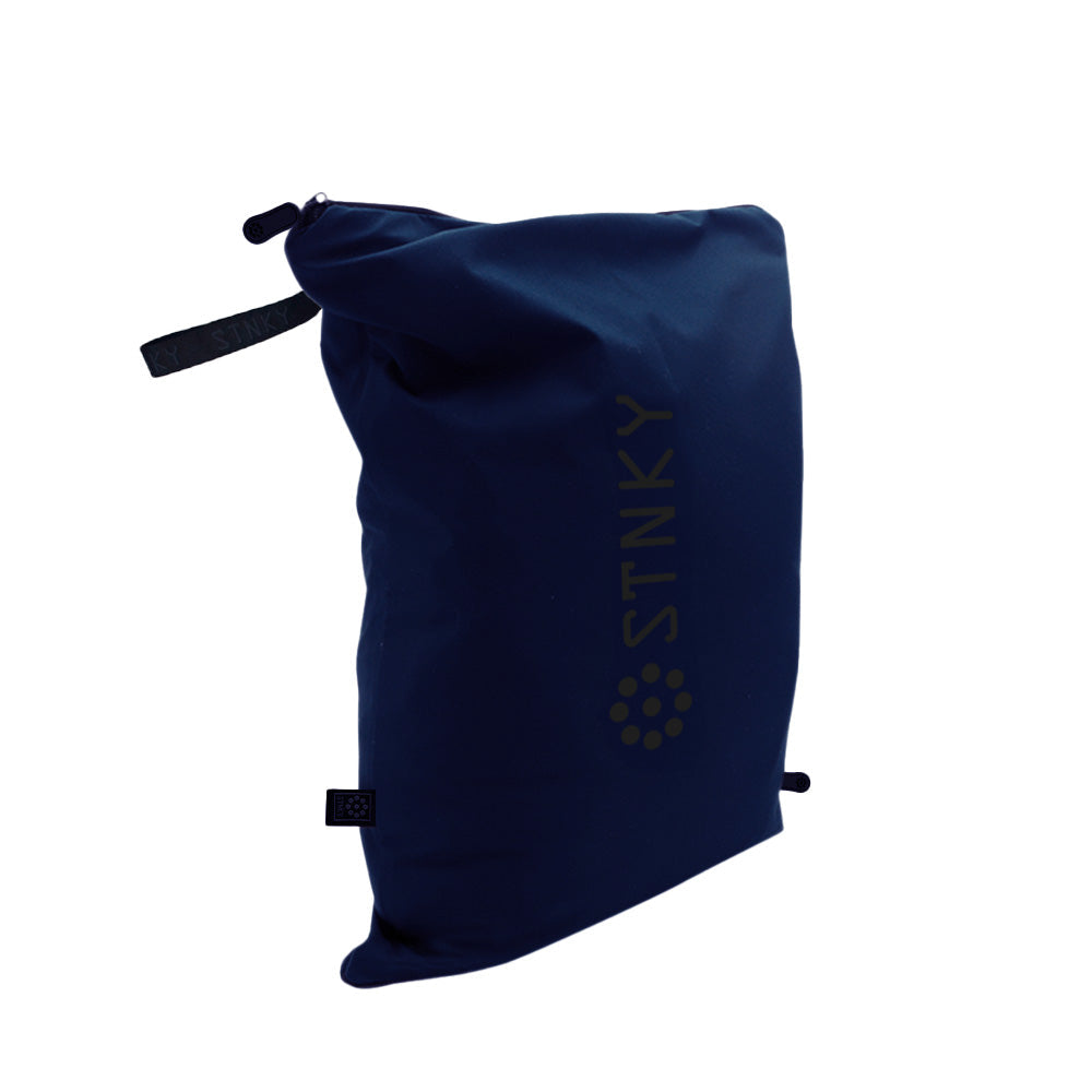 STNKY Bag Pro – Odor-Locking Gym Bag with Washable Liner